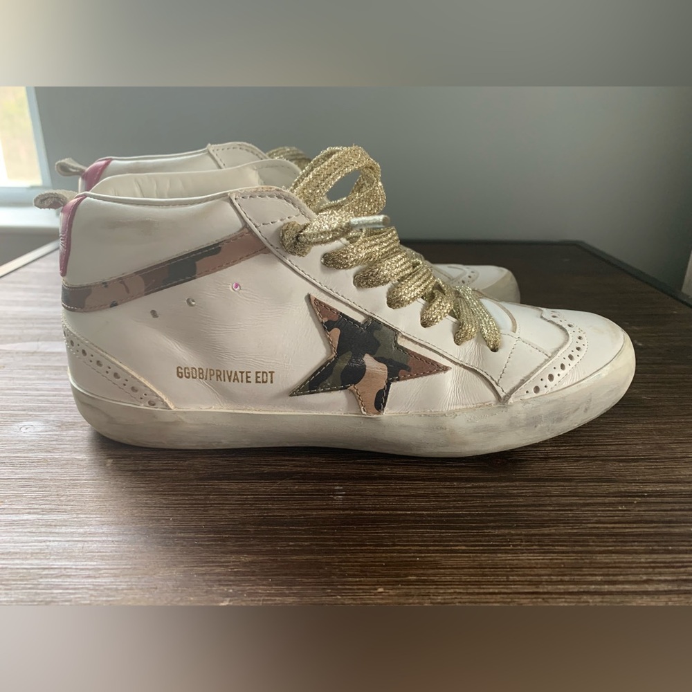 EUC Golden Goose. Mid Stars.  Barely worn! Size 37.